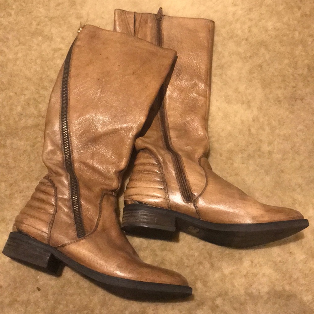 Tan Steve Madden Boots